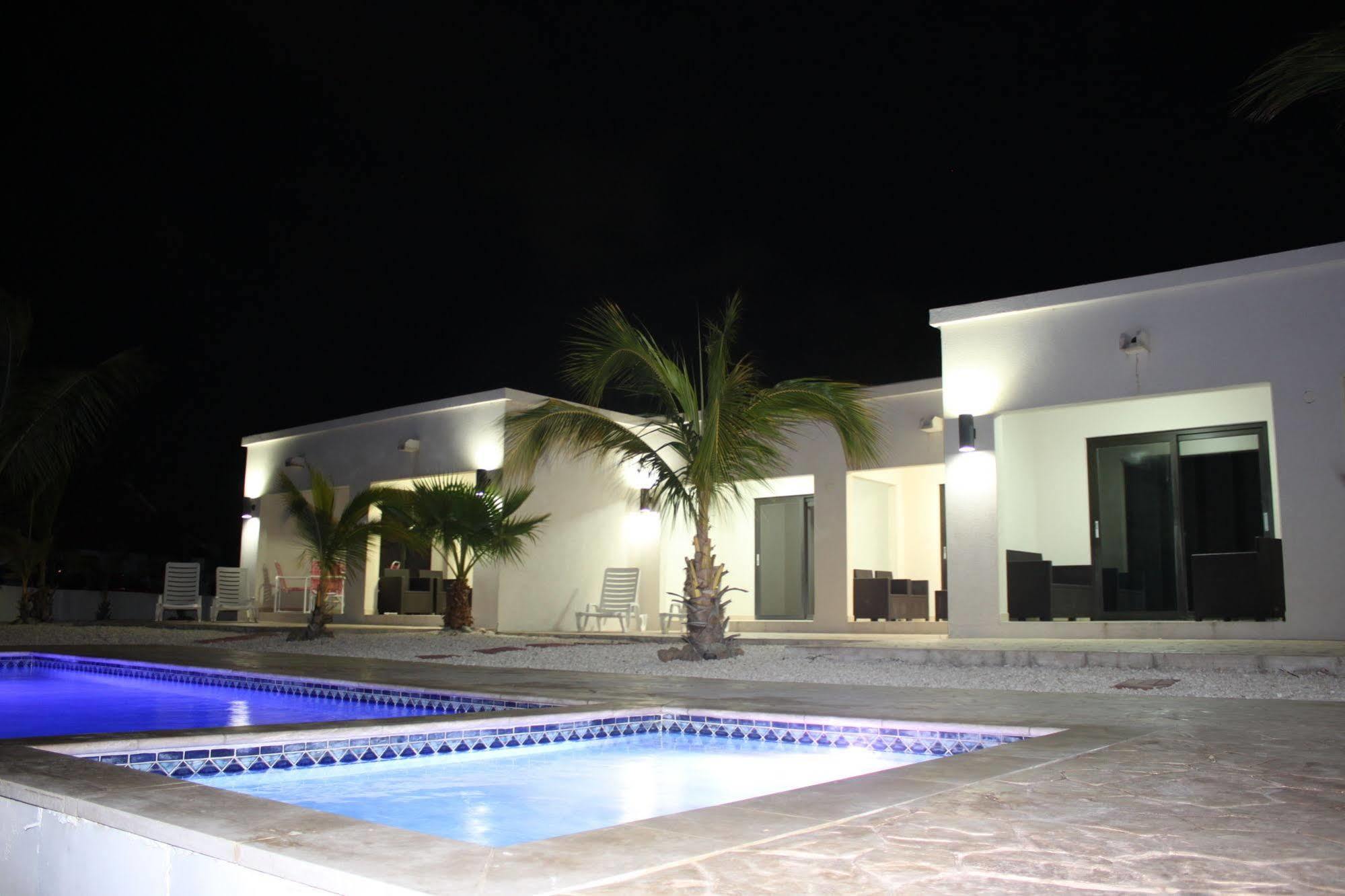 Casas Del Sol Apartment Westpunt Exterior photo
